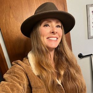 Meet your Posher, Judy